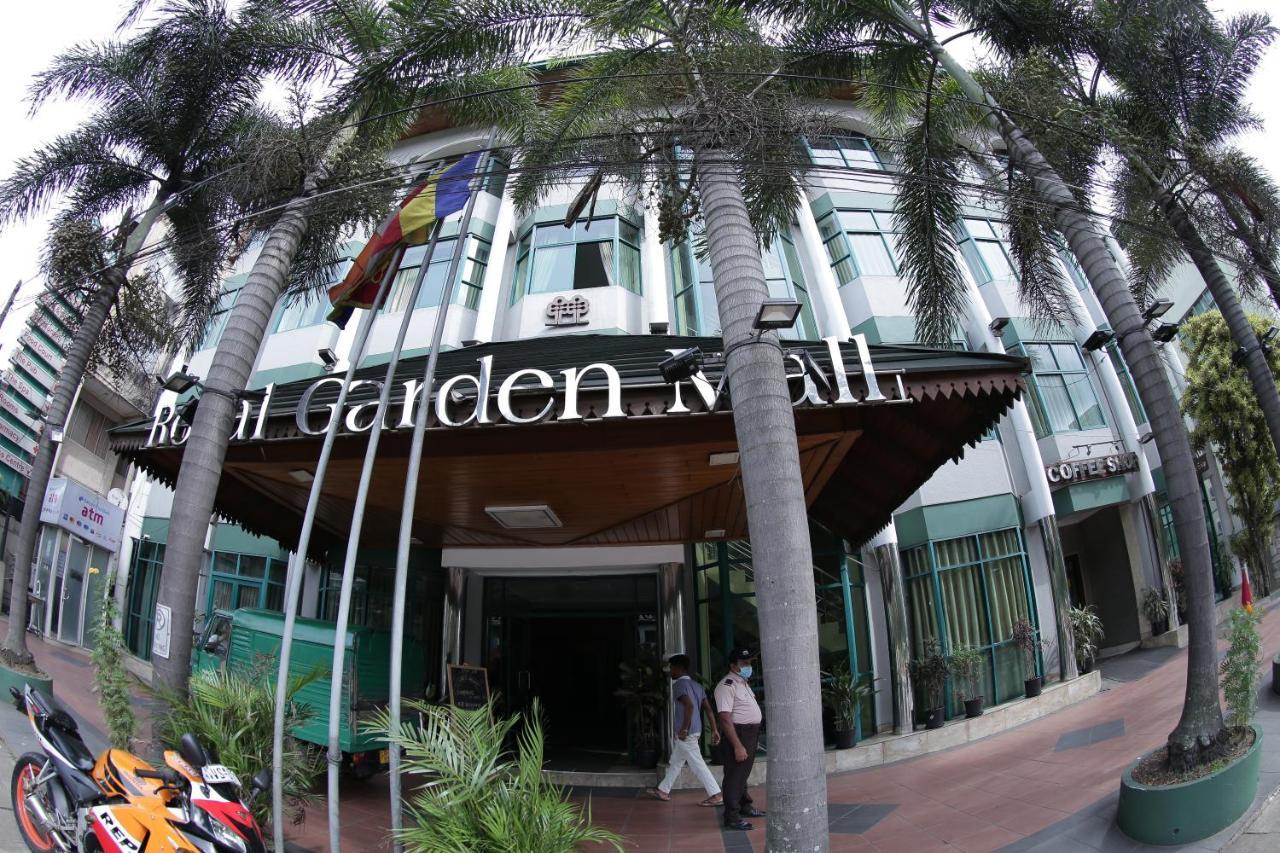 The Royal Mall Kandy Exteriér fotografie